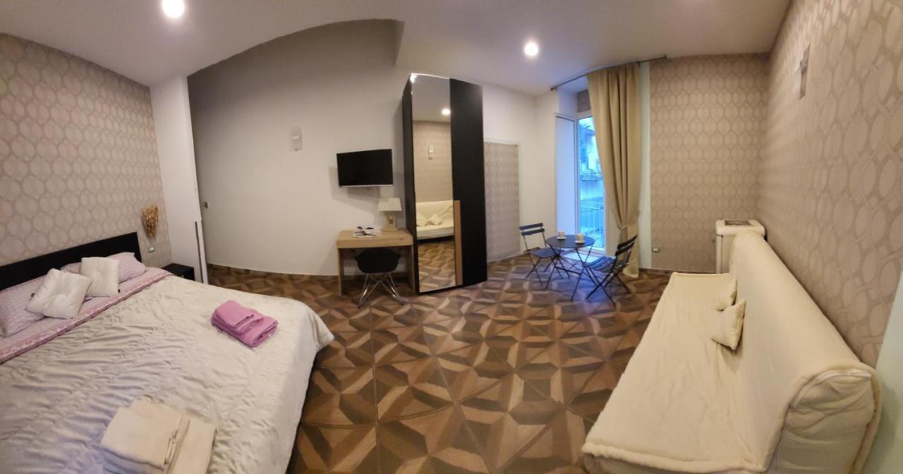 Couette-café Vacanze Partenopee - San Liborio Naples